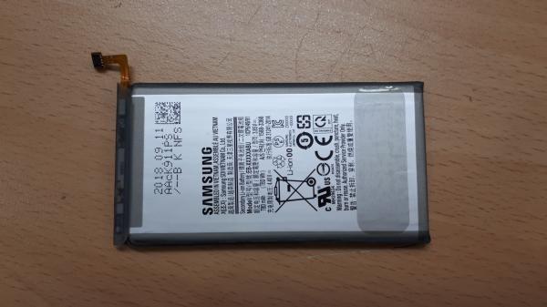 Samsung Galaxy S10 battery