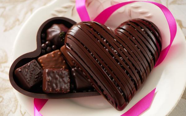 happy chocolate day images for love, chocolates pictures, wallpapers, photos, pics, cards